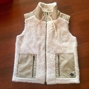 Sperry Sherpa Cream/ Tan Winter Vest
